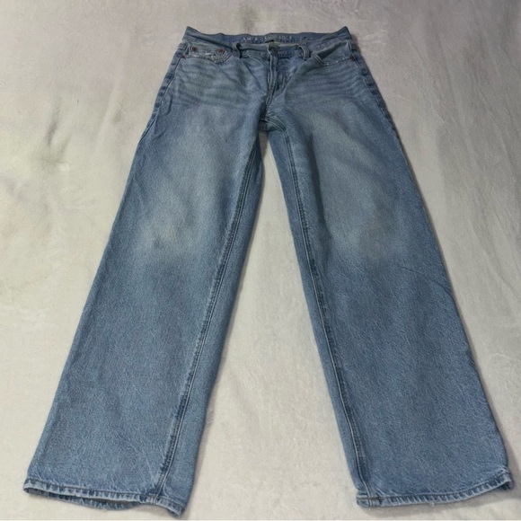 American Eagle Outfitters Denim - American Eagle Outfitters Mid-Light Wash Stovepipe Jeans Women’s Size 4 Long